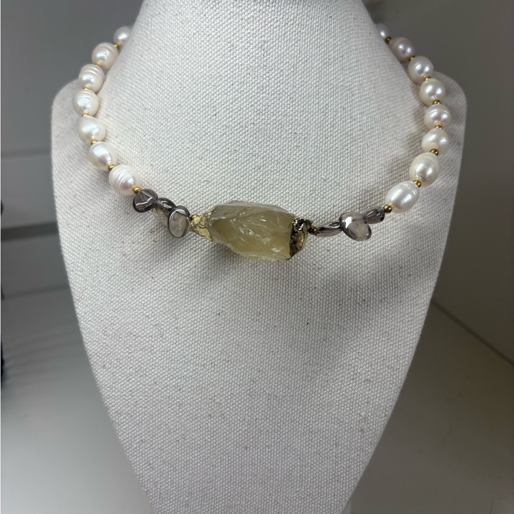 Fresh Water Pearl necklace featuring large citrine gemstone and smoky beads.